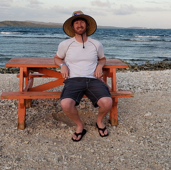 Meet your Posher, Aaron - Picture 1 of 1